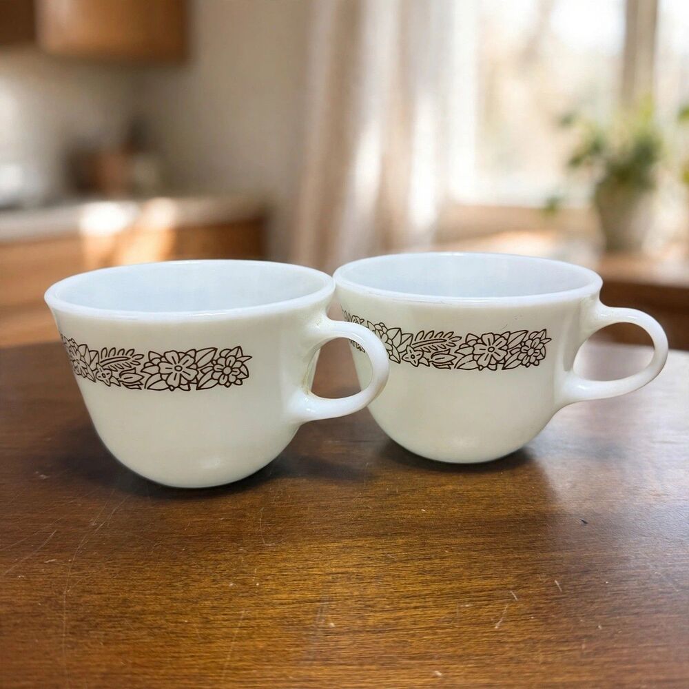 VTG Pyrex Woodland Brown Coffee Mugs Set of 2 Milk Glass D Handle USA